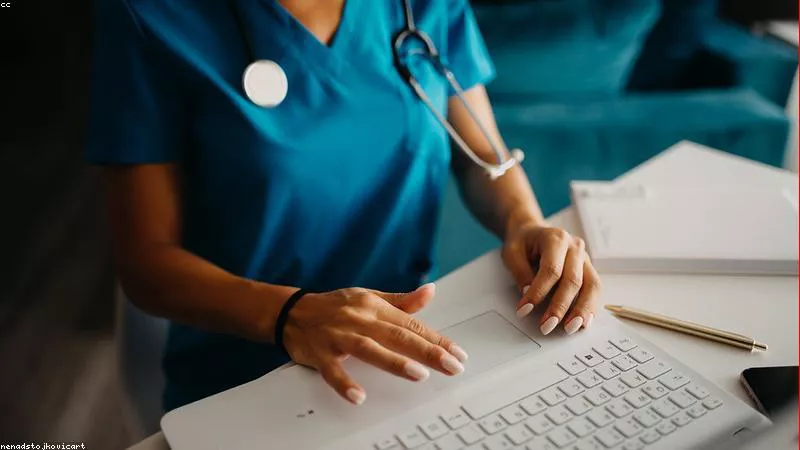Phân tích y khoa hình ảnh Rối loạn điện giải và huyết áp khi dùng Prednisolone kéo dài