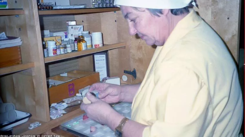Phân tích y khoa hình ảnh Tương tác thuốc cần tránh tuyệt đối khi uống Prednisolone